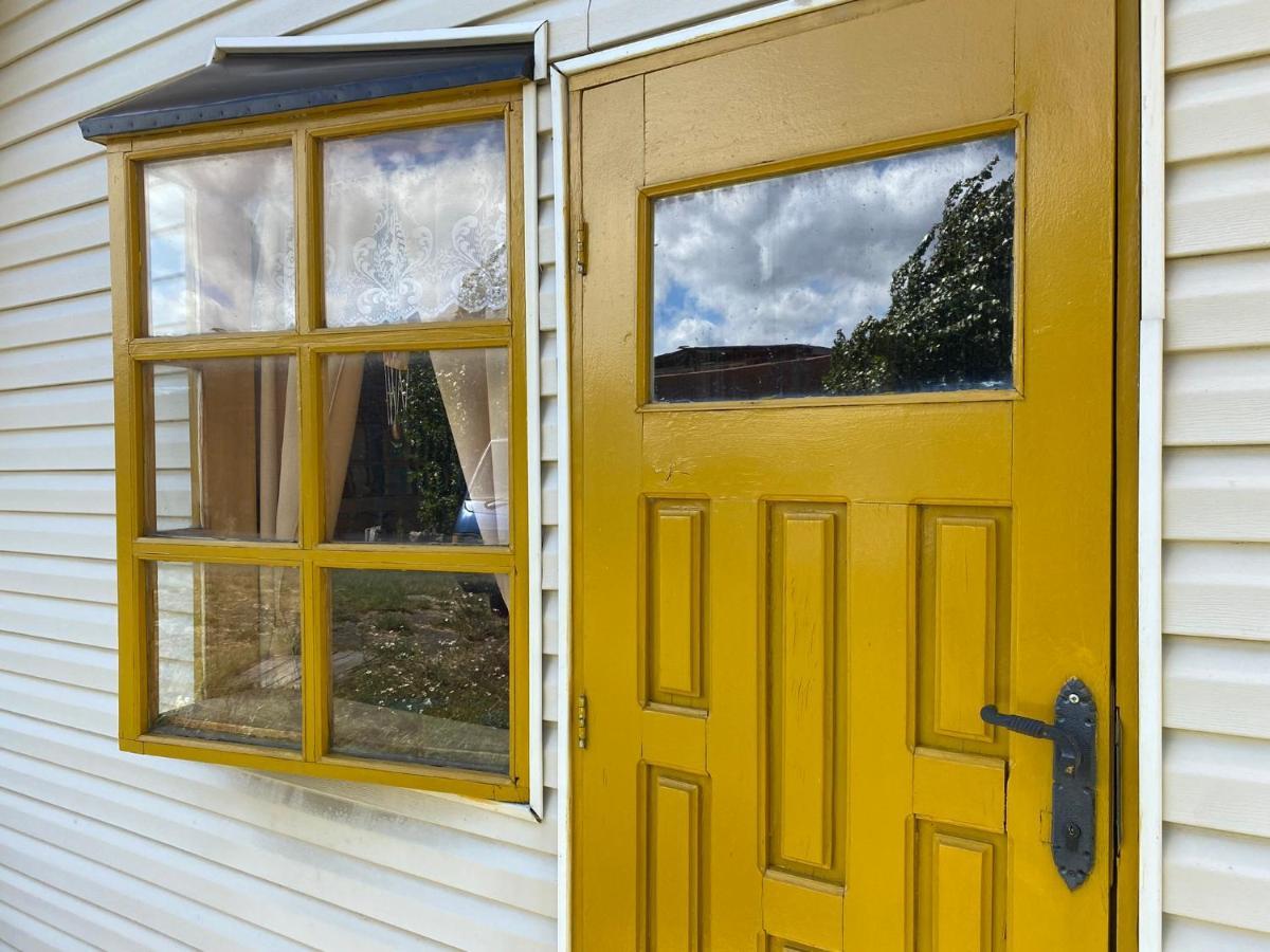 Hostal Los Pioneros Puerto Natales Zewnętrze zdjęcie