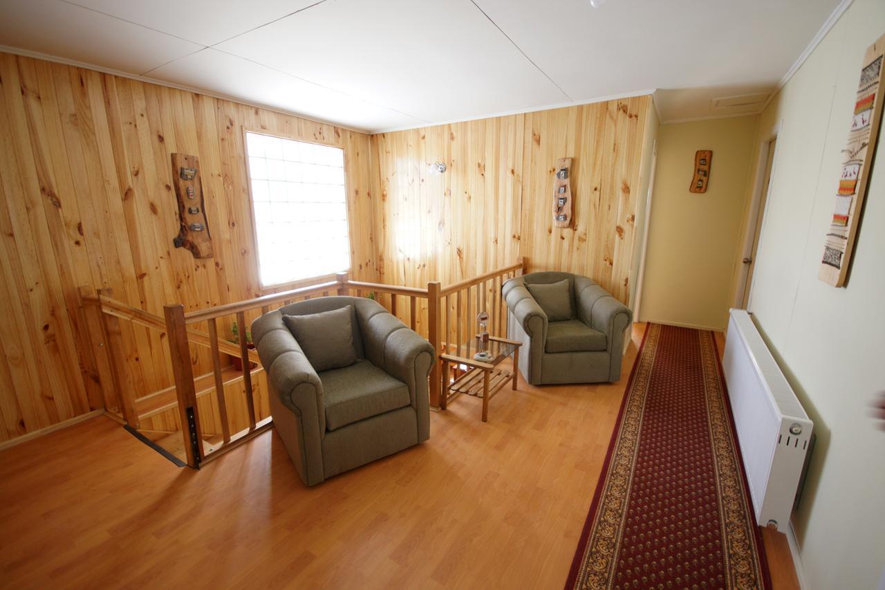 Hostal Los Pioneros Puerto Natales Zewnętrze zdjęcie