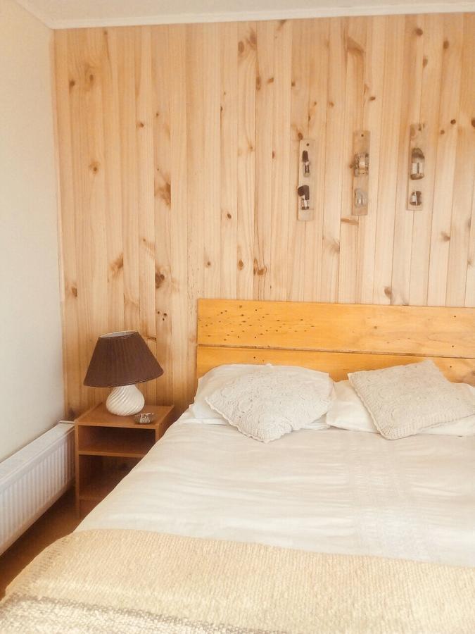 Hostal Los Pioneros Puerto Natales Zewnętrze zdjęcie