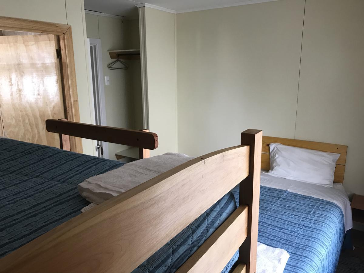 Hostal Los Pioneros Puerto Natales Zewnętrze zdjęcie